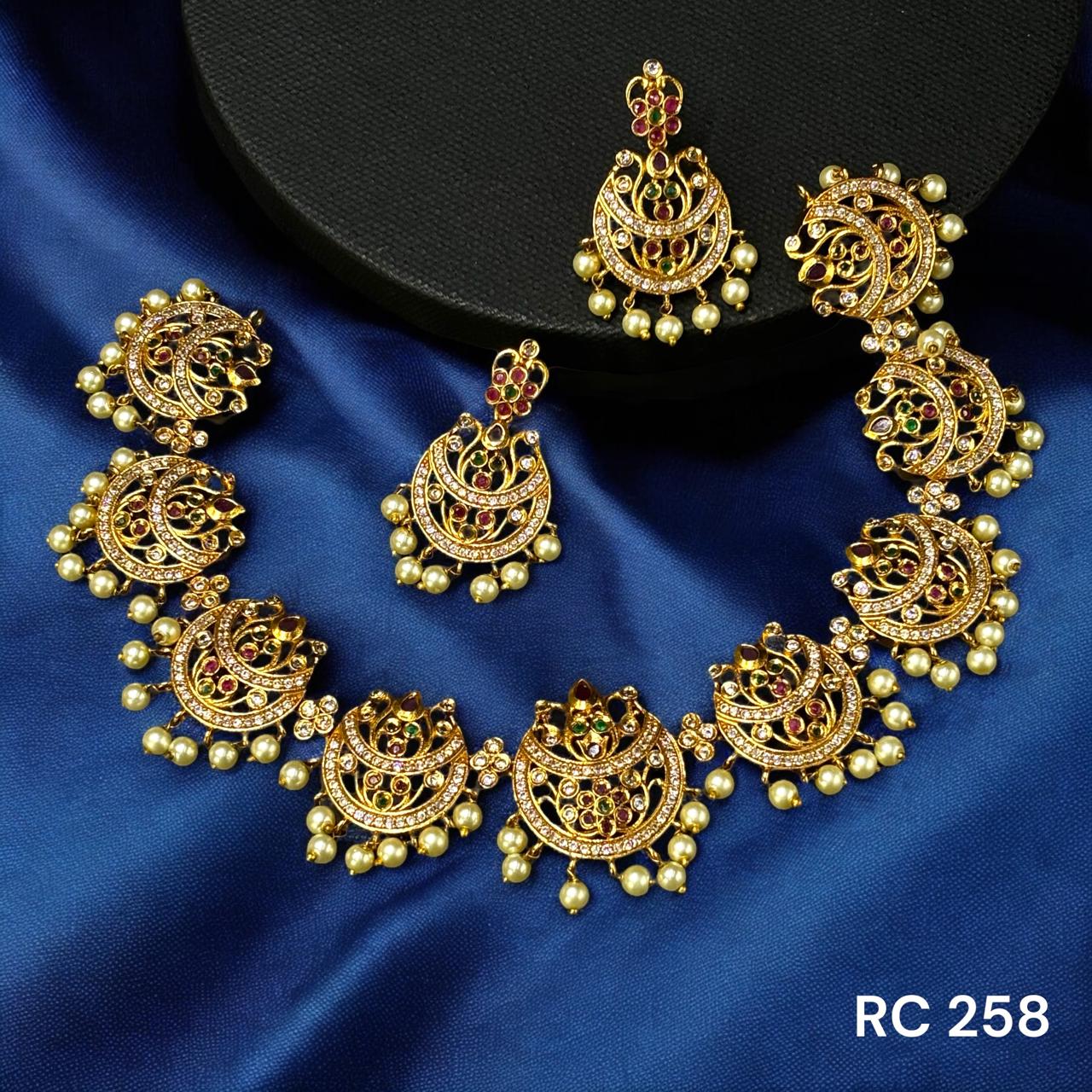 Neckset