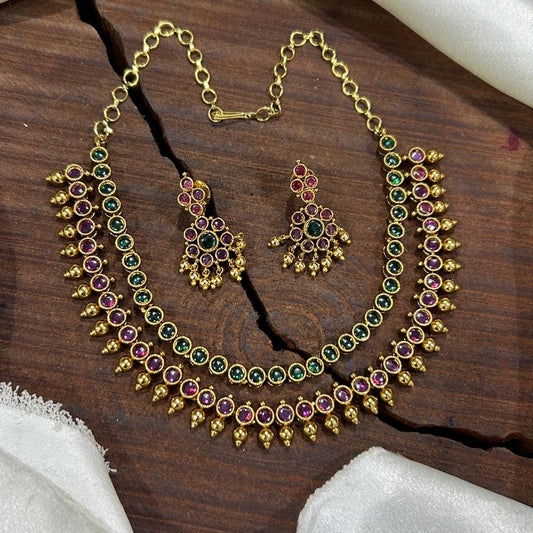 Trendy Layered Kemp Neckset