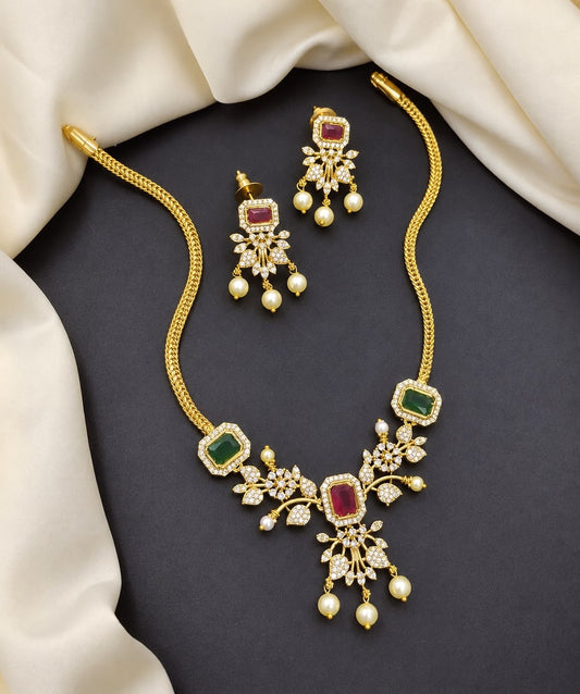 Trendy Flower Attigai Neckset
