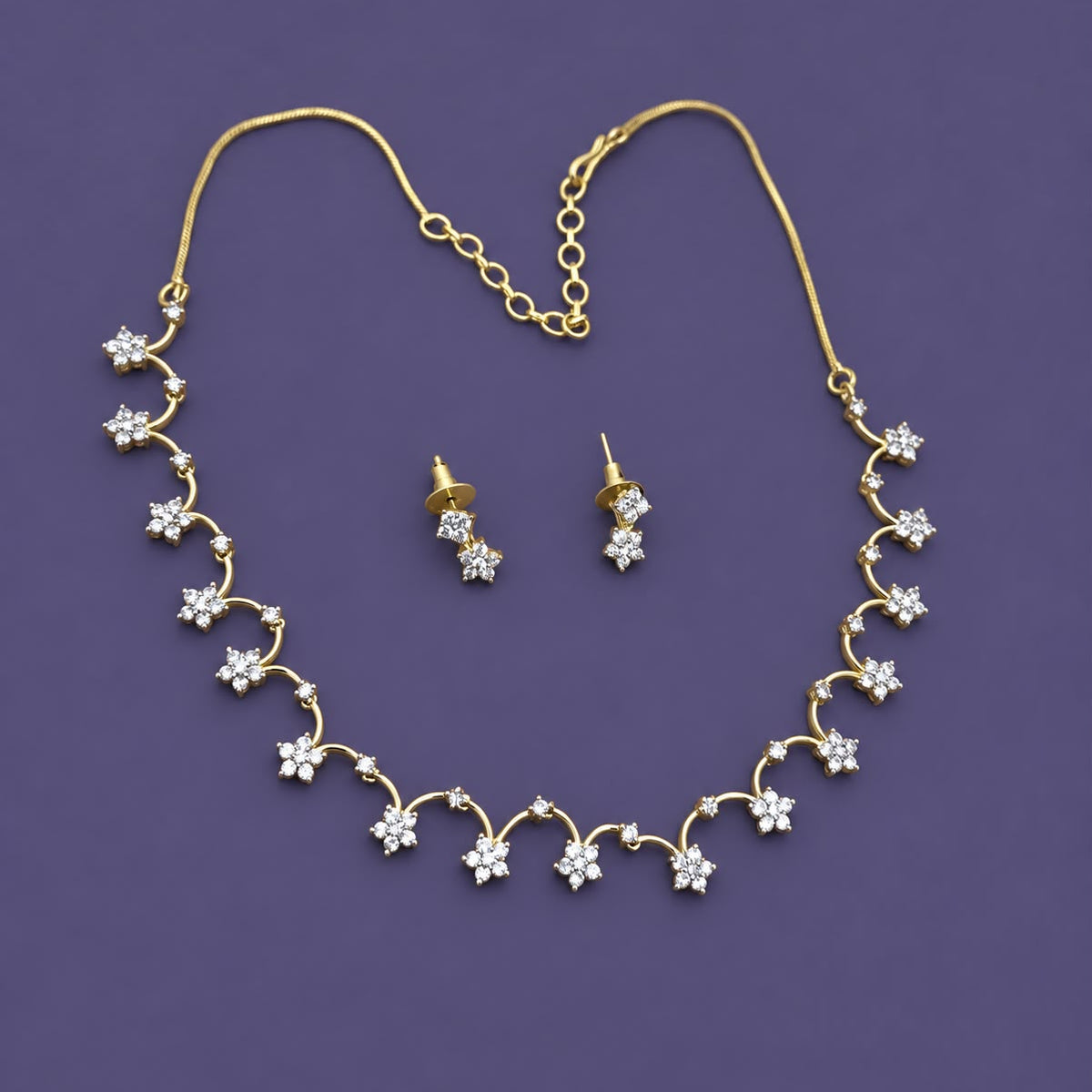 Trendy Floral Neckset