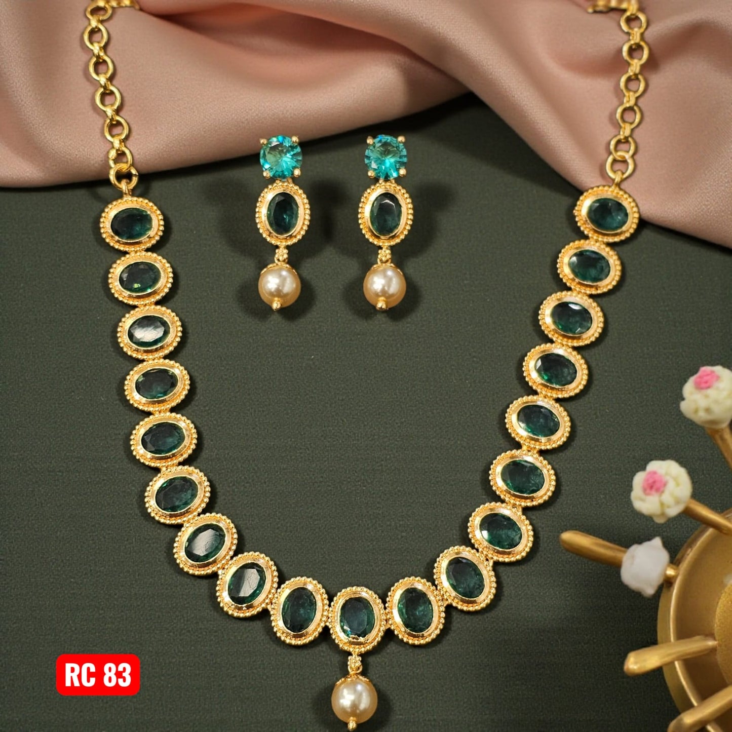 Neckset