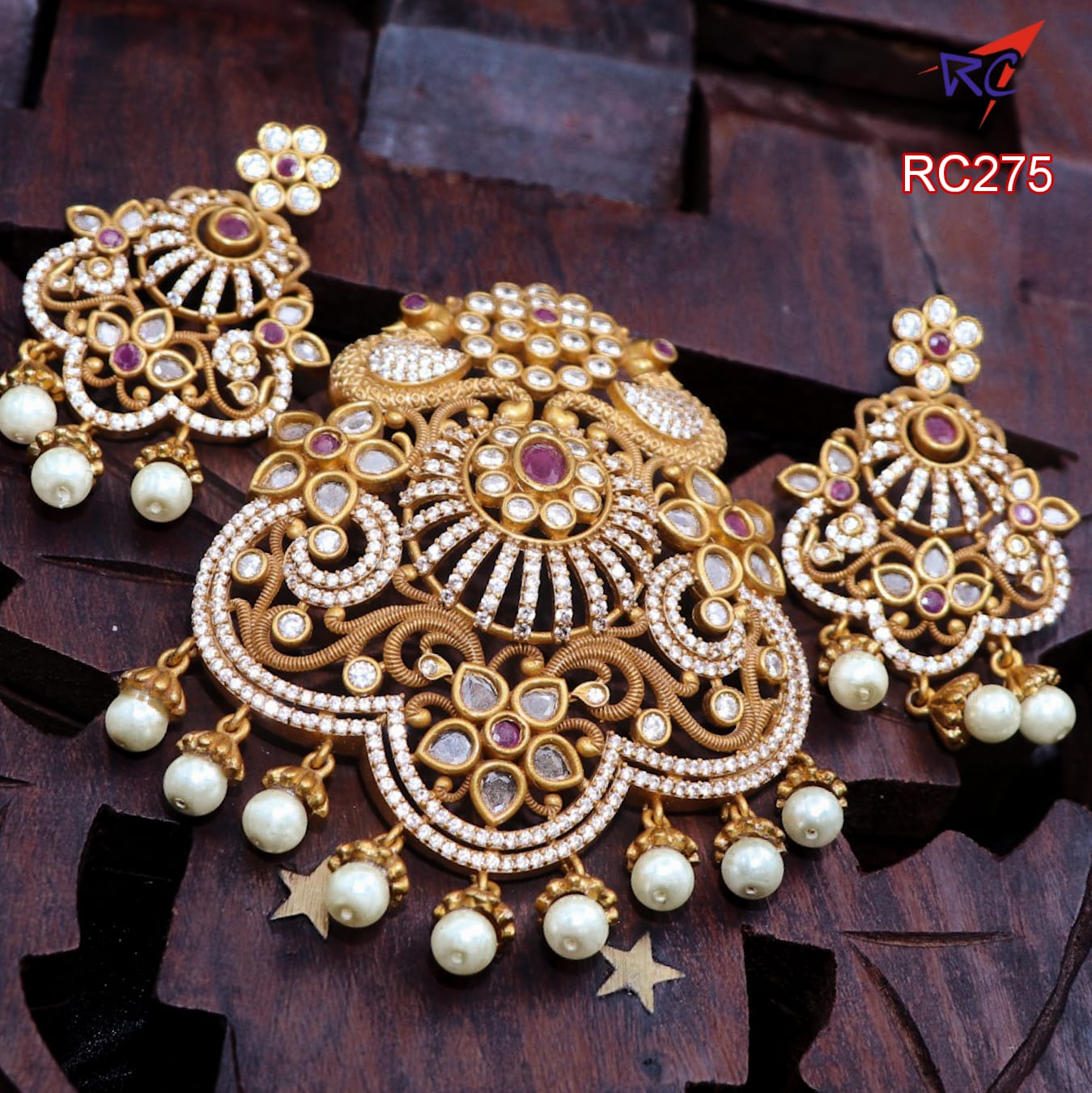 Pendant With Earring