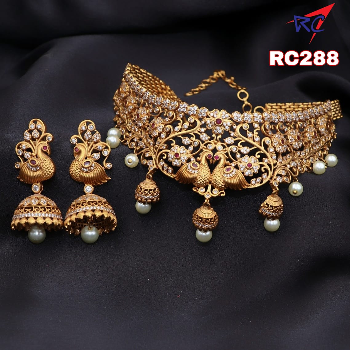 Choker Set