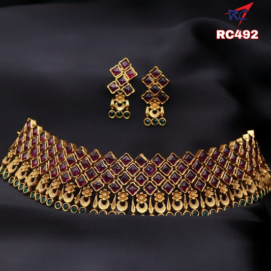 Choker Set