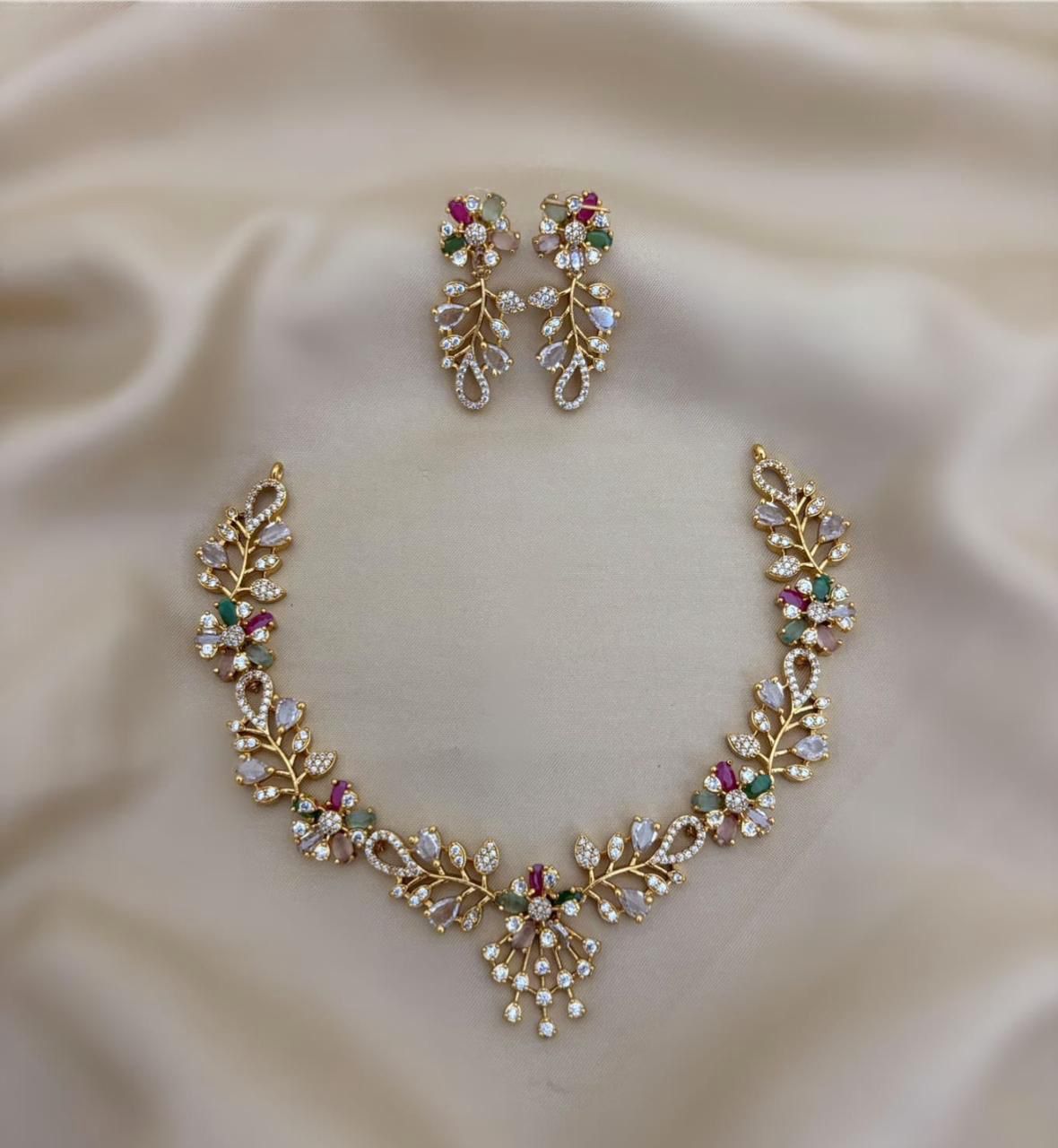 Floral Neckset