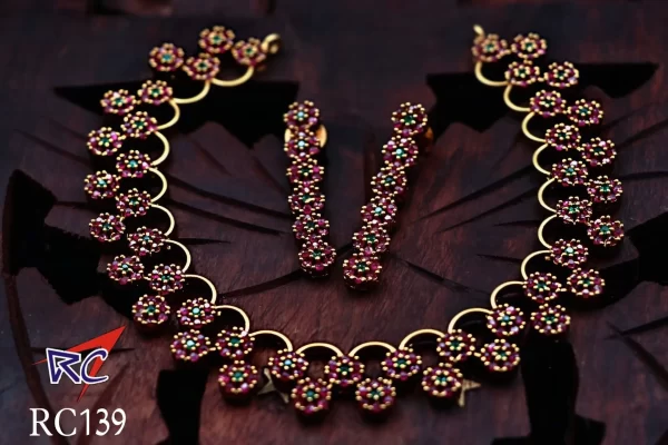 Double step flower Neck set