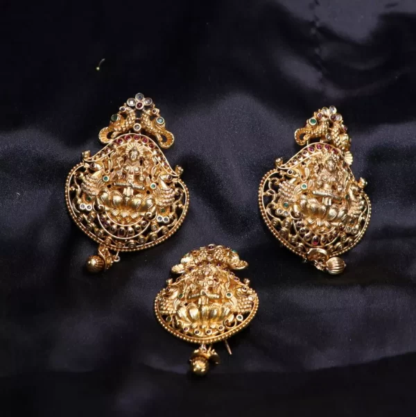 Antique Finish Lakshmi & peacock design Bridal set - Image 8