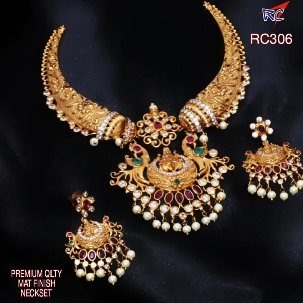 Mat Finish antique style peacock design Neck set