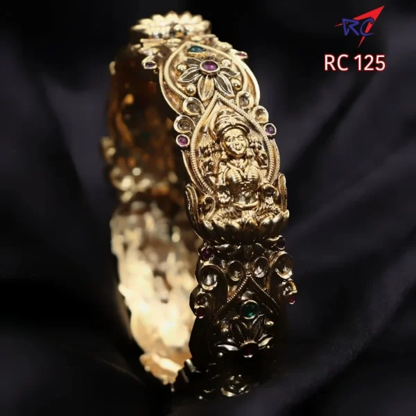 Antique Lakshmi with floral design single bangle