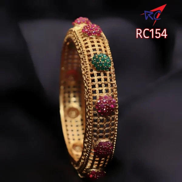 Mat finish net with double color balls design single bangle