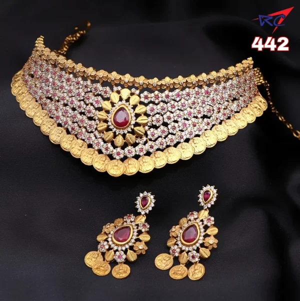 AD stone flower with lakshmi coin design mat Finish Choker