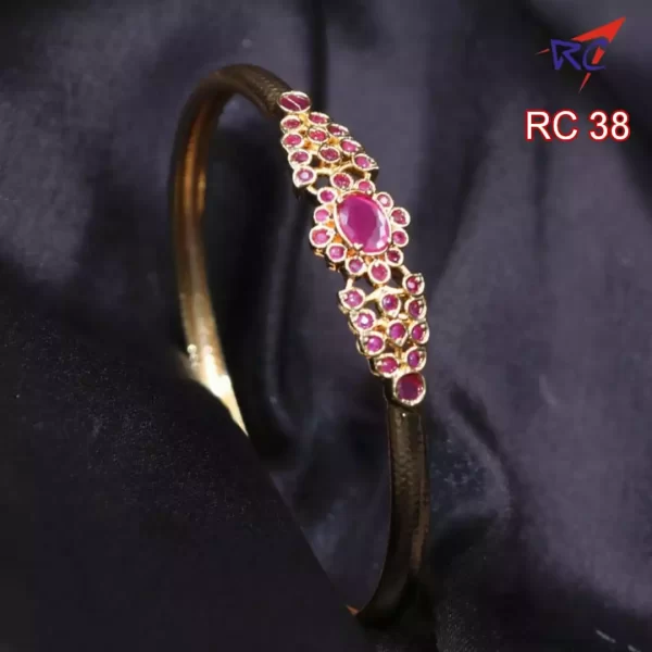 Ruby stone oval shape flower design gold finish Bracelet - Image 2