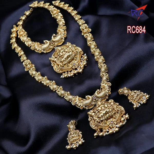 Antique finish God lakshmi and dancing peacock design Combo set