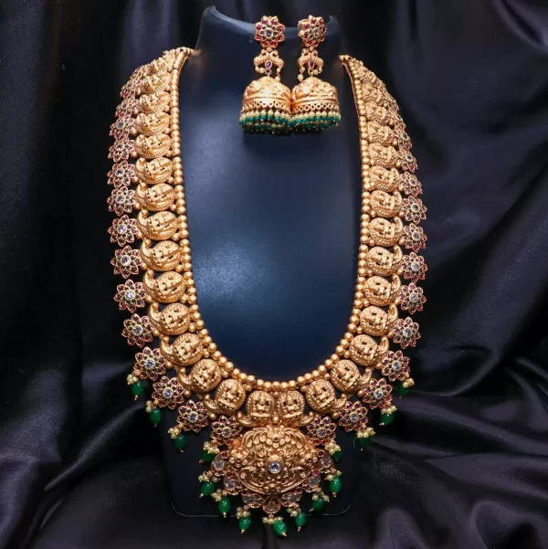 Antique finish manga design green onyx beads Bridal set - Image 2