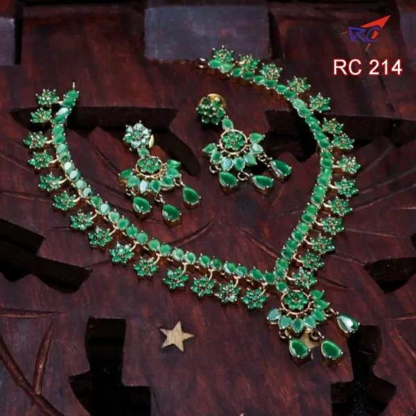 Green Ruby Flower design Necklace set