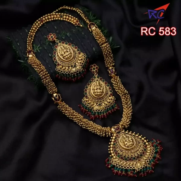 Mat finish Lakshmi pendant Traditional long mala set