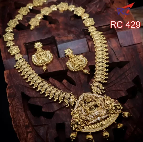 Antique finish peacock pattern design haram set