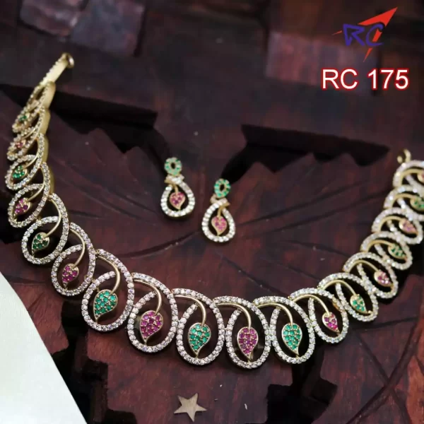 Mat finish leaf design Choker type Necklace - Image 2