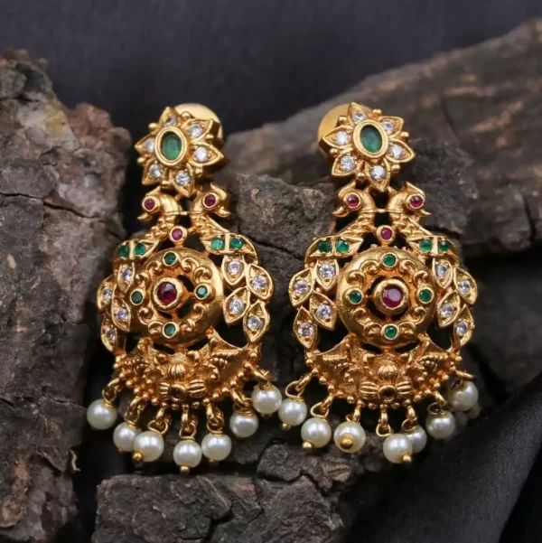 Mat finish double peacock rounded style Earrings