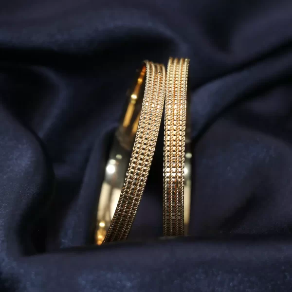 Gold finish 3 line plain Bangle set