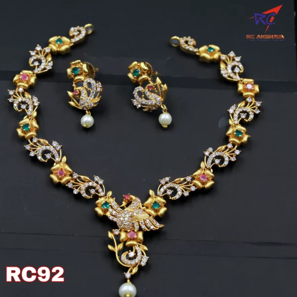 Mat finish kodi flower design neckpiece with stud
