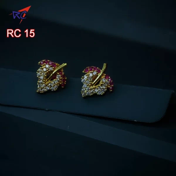 Gold Finish Leaf design Trendy Stud - Image 2