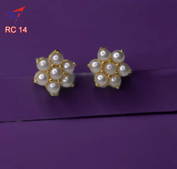 Traditionl round pearls Flower design Earrings