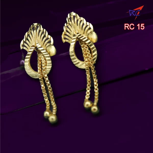 Gold finish drop with half leaf design Stud