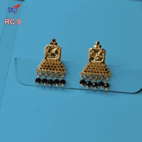 Gold Finish Traditional square design with hangings Stud