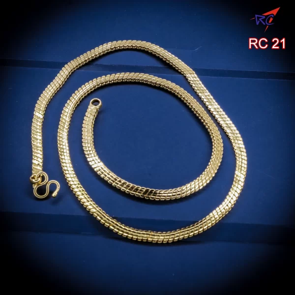 Gold finish Breadth chain 18"