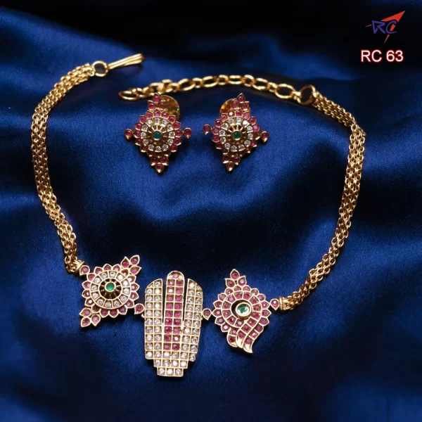 Mat finish Namam Sangu Chakram Choker set