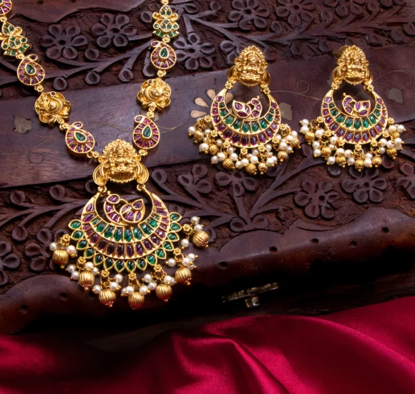 Jadau Kemp Chandbali design Antique Neckset