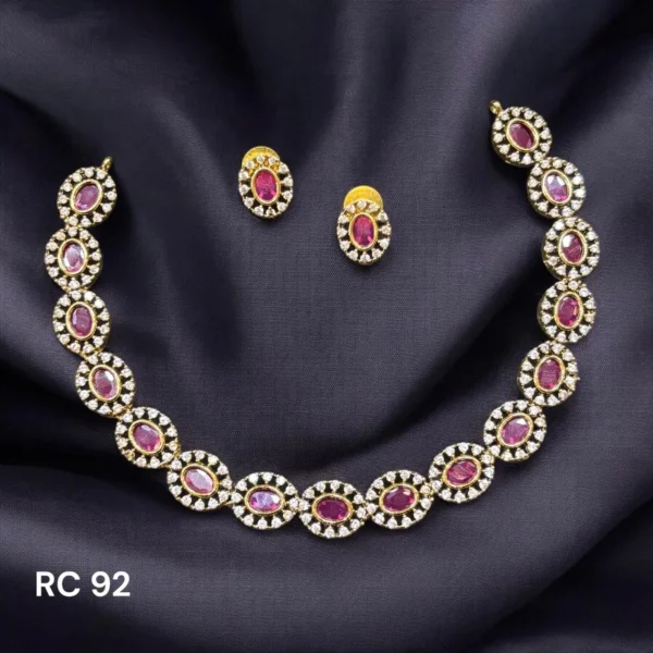 Dazzling Oval Stone Necklace set