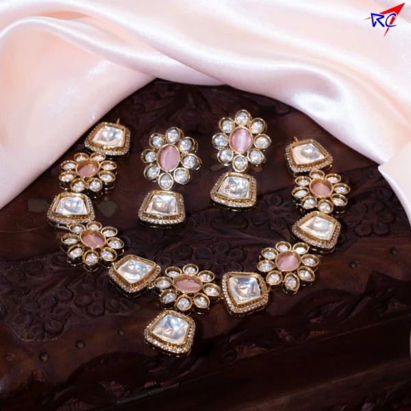 Victorian Finish Kundan Stone Necklace - Image 2